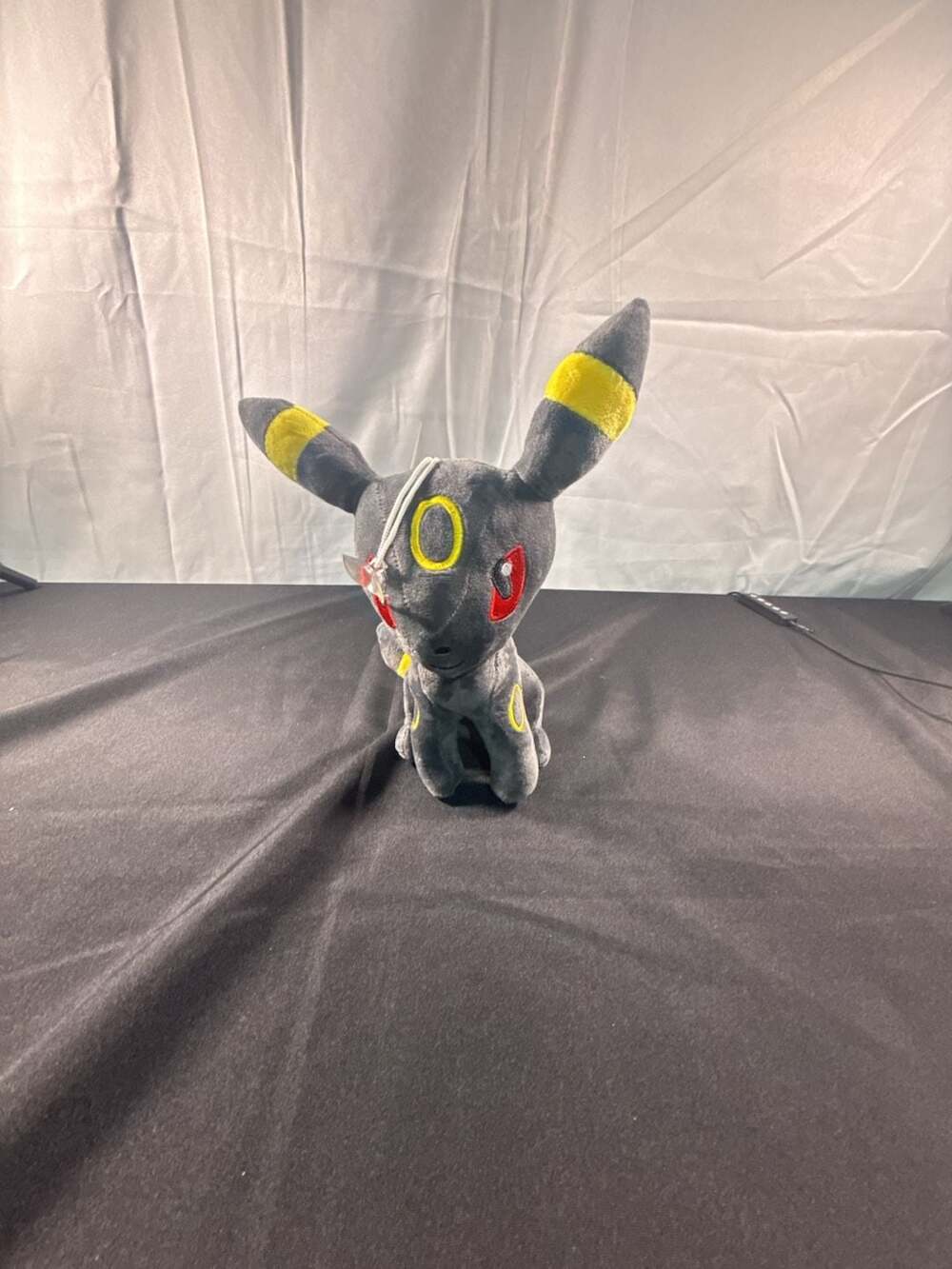10 in Pokemon Umbreon Plush Toy Sitting Doll
